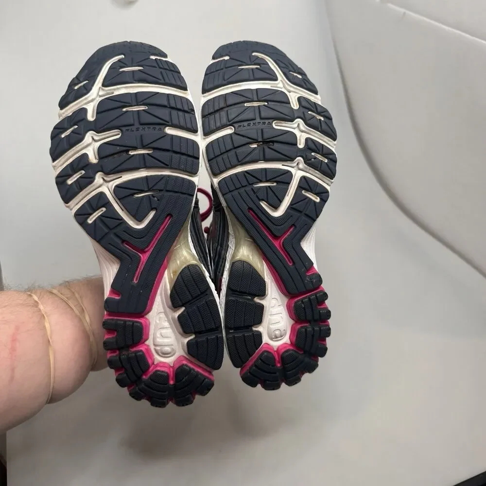 Brooks Ravenna 5 Womens US Size 9 M / EU 40.5 Running Shoes Gray Pink Sneakers